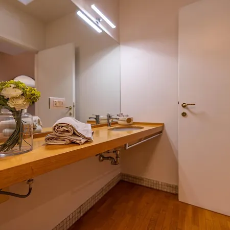 Apartment Comforthouse Luxury Apartment Ravenna