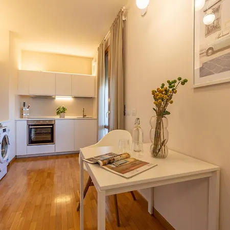 Comforthouse Lussuoso Appartamento Apartment *