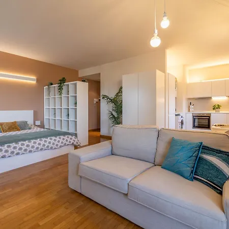 Comforthouse Luxury Apartment