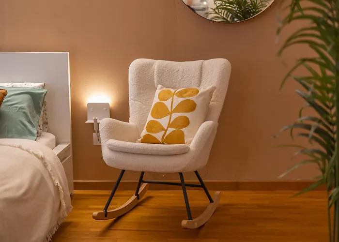 アパート Comforthouse Netflix, Prime, Wifi, Tv, Balcony ラヴェンナ