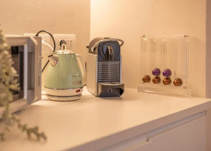 Comforthouse Netflix, Prime, Wifi, Tv, Balcony * ラヴェンナ